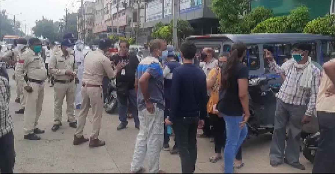 मध्य प्रदेशः कोरोना अस्पताल में चूहों ने कुतर दिया बुजुर्ग का शव, परिवार के हंगामे पर जांच के आदेश