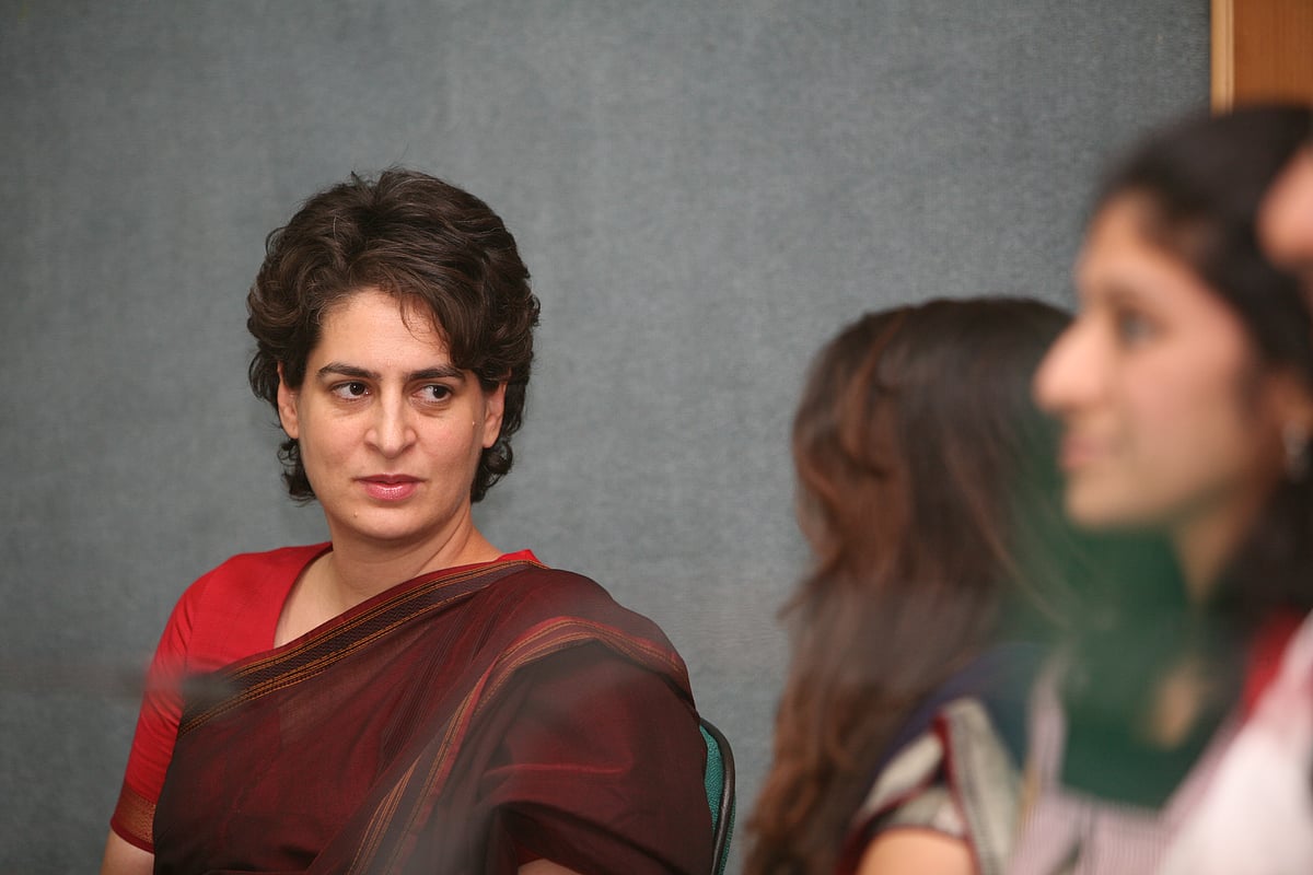 प्रियंका गांधी का योगी सरकार पर तंज, पहले तो नौकरी ही नहीं, उस पर 5 साल अपमान वाली संविदा की बंधुआ मजदूरी 