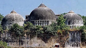बाबरी केस: अदालत ने न फोटो, न वीडियो और न गवाहियों को माना सबूत, कहा- पुख्ता सबूत नहीं और सारे बच गए