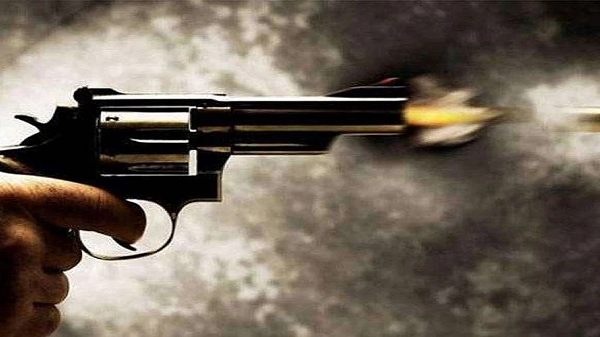 मध्य प्रदेश में के ग्वालियर में पत्रकार का अपहरण, बुरी तरह पीटा गया, फिर मारी गई गोली।
