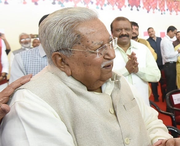 गुजरात के पूर्व CM केशुभाई पटेल का 92 साल की उम्र में निधन, इन्हें ही हटाकर मोदी बने थे पहली बार मुख्यमंत्री
