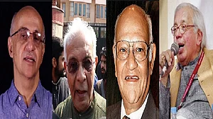 हाथरस कांड पर 92 पूर्व IAS-IPS अफसरों का योगी को खत, बोले- आपके राज में खुलेआम हो रहा कानून के शासन का उल्लंघन