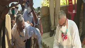 नवजीवन बुलेटिन: राहुल के साथ बर्बरता को शिवसेना ने बताया लोकतंत्र पर गैंगरेप! हाथरस में ओब्रायन से धक्का-मुक्की