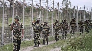 क्या सचमुच तय हो गई है चीन-पाक से युद्ध की तारीख, यूपी के बाद जम्मू-कश्मीर बीजेपी अध्यक्ष का भी बयान आया सामने