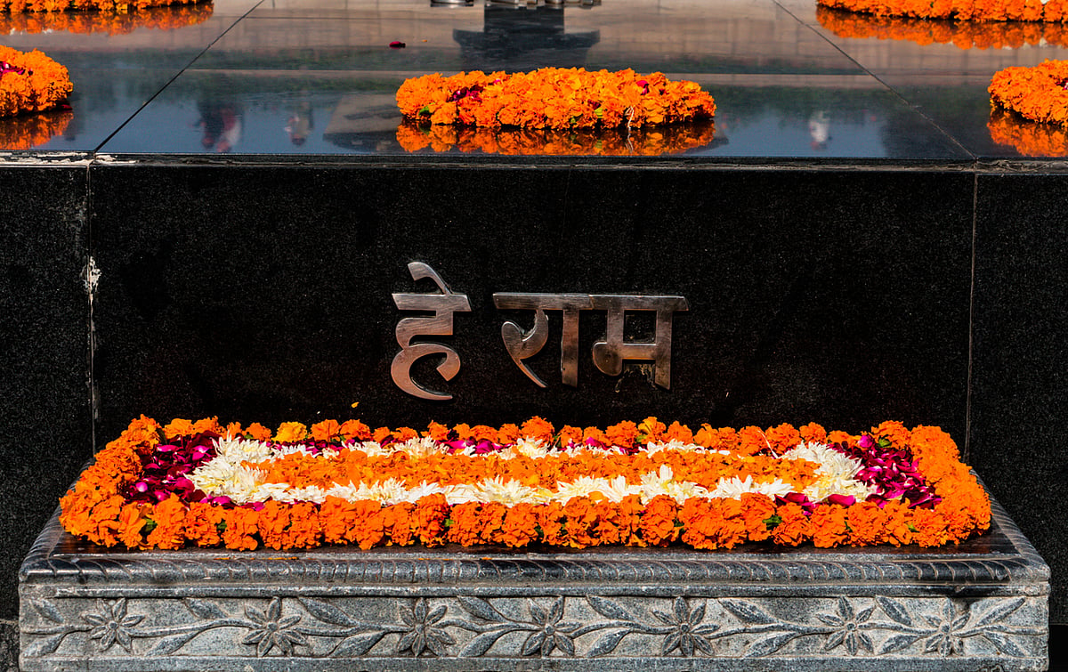 राम पुनियानी का लेख: बापू के राष्ट्रवाद को दरकिनार कर गोडसे की विचारधारा को प्रोत्साहित करने का अभियान