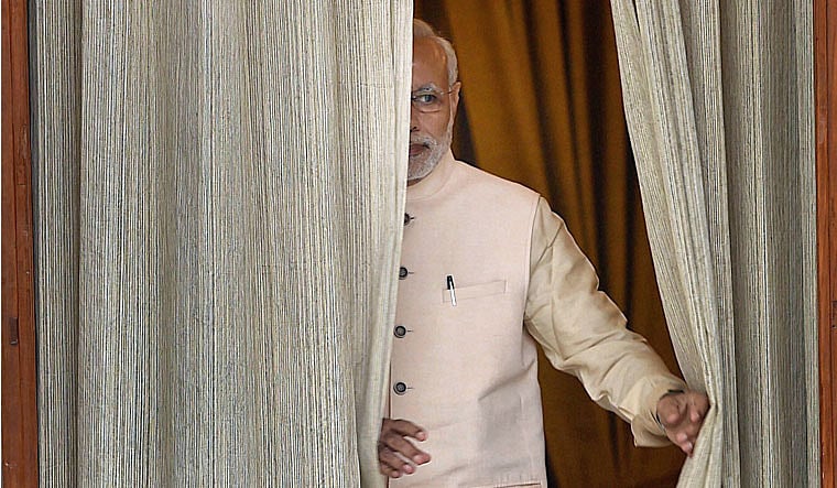 मोदी सरकार में भारत को पछाड़ आगे बढ़ा बांग्लादेश, 5 साल पहले 40 फीसदी ज्यादा थी हमारी प्रति व्यक्ति जीडीपी