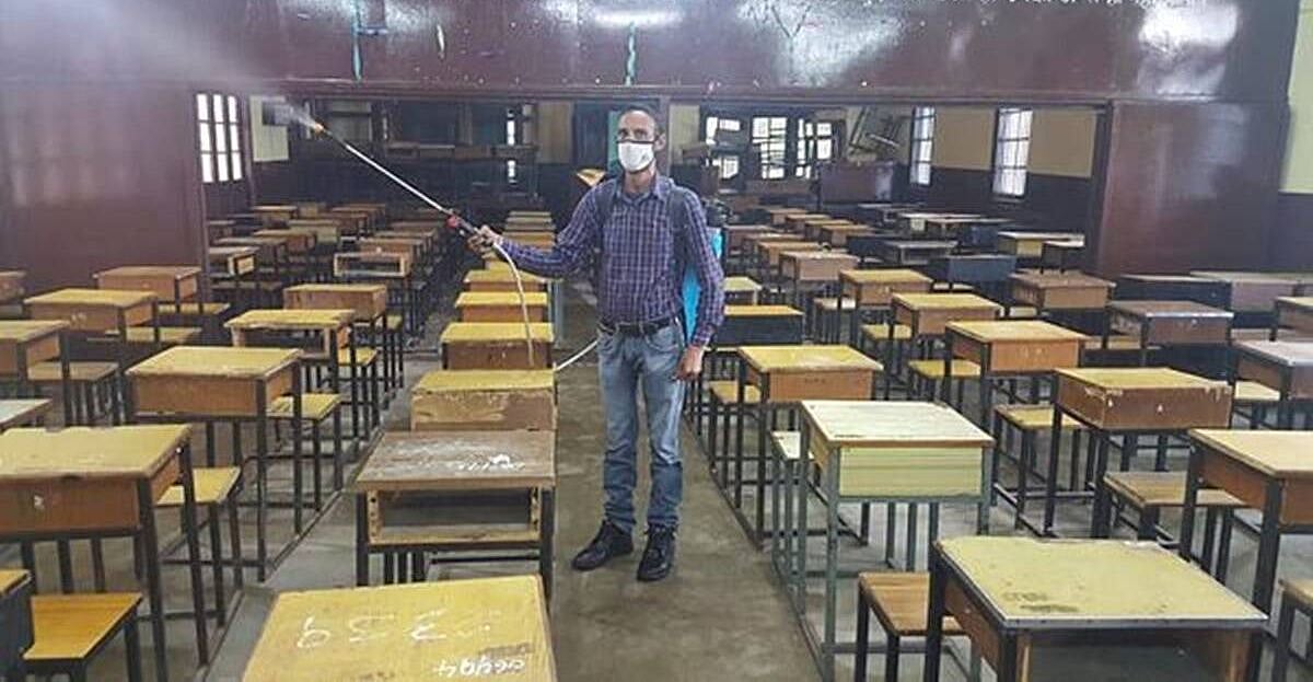 हरियाणा में अब सभी स्कूल 30 नवंबर तक बंद, छात्रों के पॉजिटिव होने पर खट्टर सरकार ने बदला फैसला