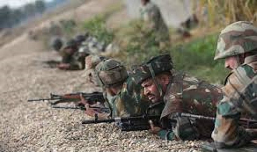 पाकिस्तानी गोलीबारी में BSF अधिकारी और दो जवान शहीद, LOC पर ‘नापाक’ हरकत नाकाम