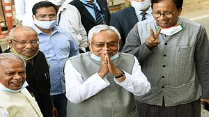नीतीश कुमार मंत्रिमंडल की पहली बैठक आज, क्या लेंगे फैसले, बिहार को है इंतजार