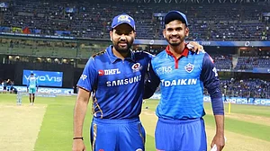 खेल की 5 बड़ी खबरें: IND-AUS के बीच टेस्ट में इतने दर्शकों की मिली मंजूरी और किसके सिर सजेगा 'IPL 2020' का ताज?