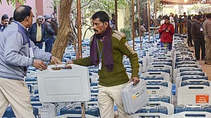 MP By-Election: छिटपुट हिंसा के बीच मध्य प्रदेश में 66.37 प्रतिशत हुआ मतदान, इस सीट पर बना रिकॉर्ड