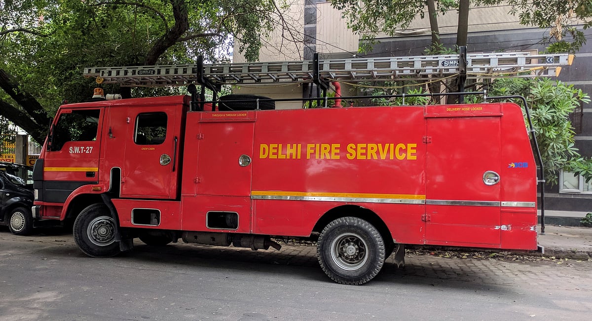 मंदी की मार झेल रहे दिल्ली के कारोबारी फायर ब्रिगेड के नए नोटिस से परेशान, बजट होटलों पर सबसे ज्यादा मार