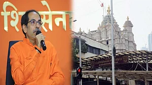 महाराष्ट्र में इस दिन से खुलेंगे सभी धार्मिक स्थल, मास्क पहनना जरूरी, इन नियमों का भी करना होगा पालन