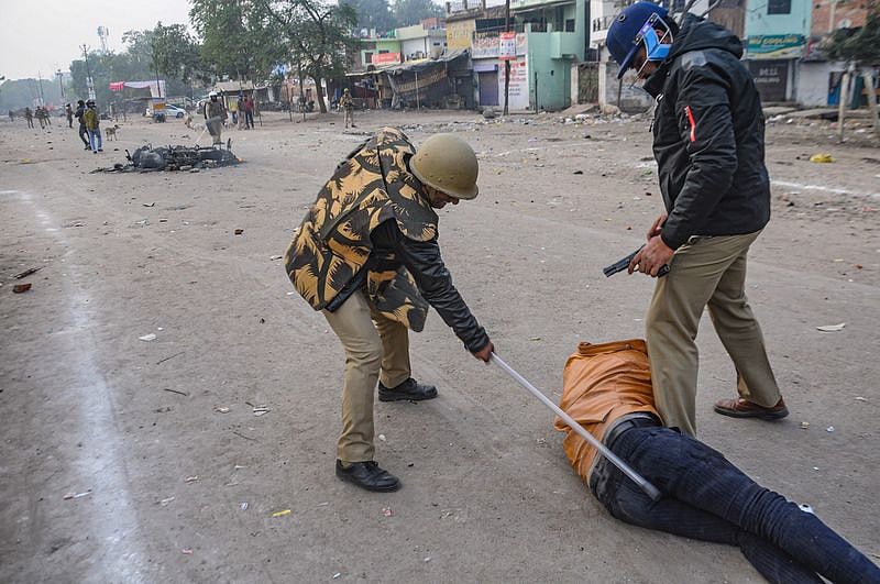 यूपीः एक साल पहले CAAProtest में गई थी 23 की जान, आज तक कंधों पर  जनाज़े का बोझ महसूस कर रहे हैं परिजन