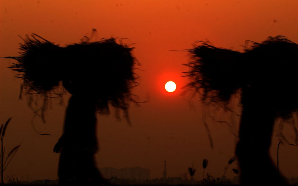 खरी-खरी: आशा, निराशा और संघर्षों वाला होगा नववर्ष