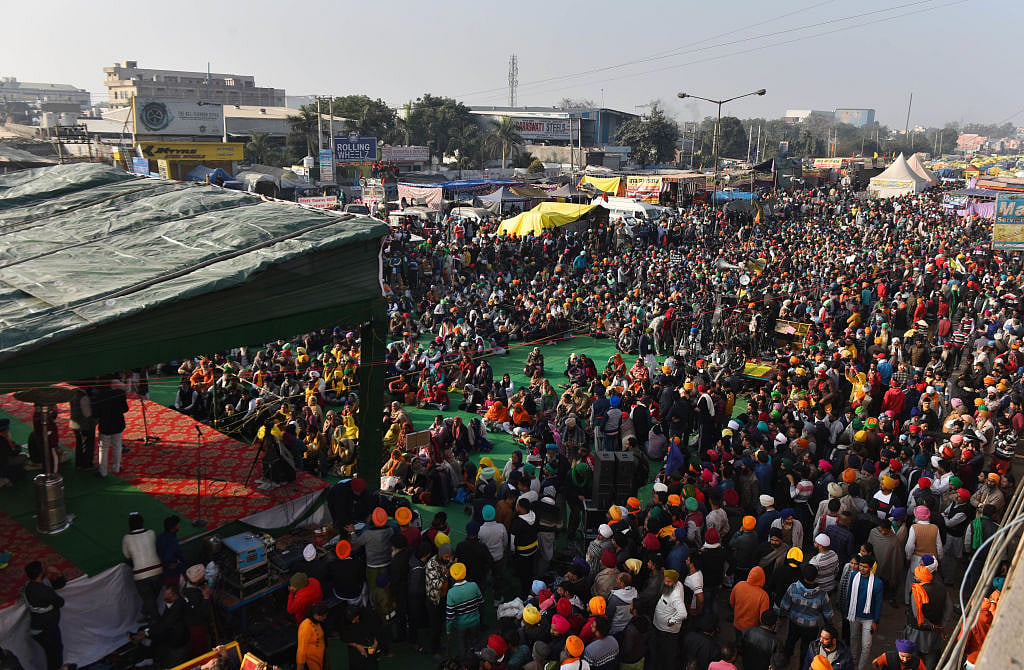 खरी-खरी: सभ्यता और षड्यंत्रकारी मानसिकता का संघर्ष बन चुका है सिंघु बॉर्डर पर किसान आंदोलन