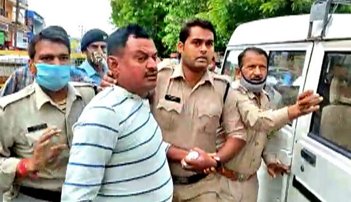 बिकरु कांड में शामिल पचास हजार के इनामी वितुल दुबे गिरफ्तार, 6 महीने से था फरार