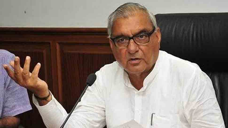 हरियाणाः किसानों पर लाठी के खिलाफ हुड्डा का अविश्वास प्रस्ताव लाने का ऐलान,  मुश्किल में खट्टर सरकार