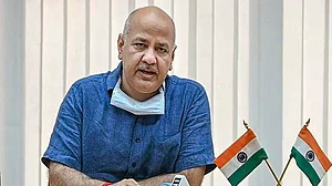 'स्कूल मॉडल' की जंग! सिसोदिया बोले- योगी के मंत्री की चुनौती स्वीकार, मैं 22 को आऊंगा लखनऊ, ना बनाना कोई बहाना