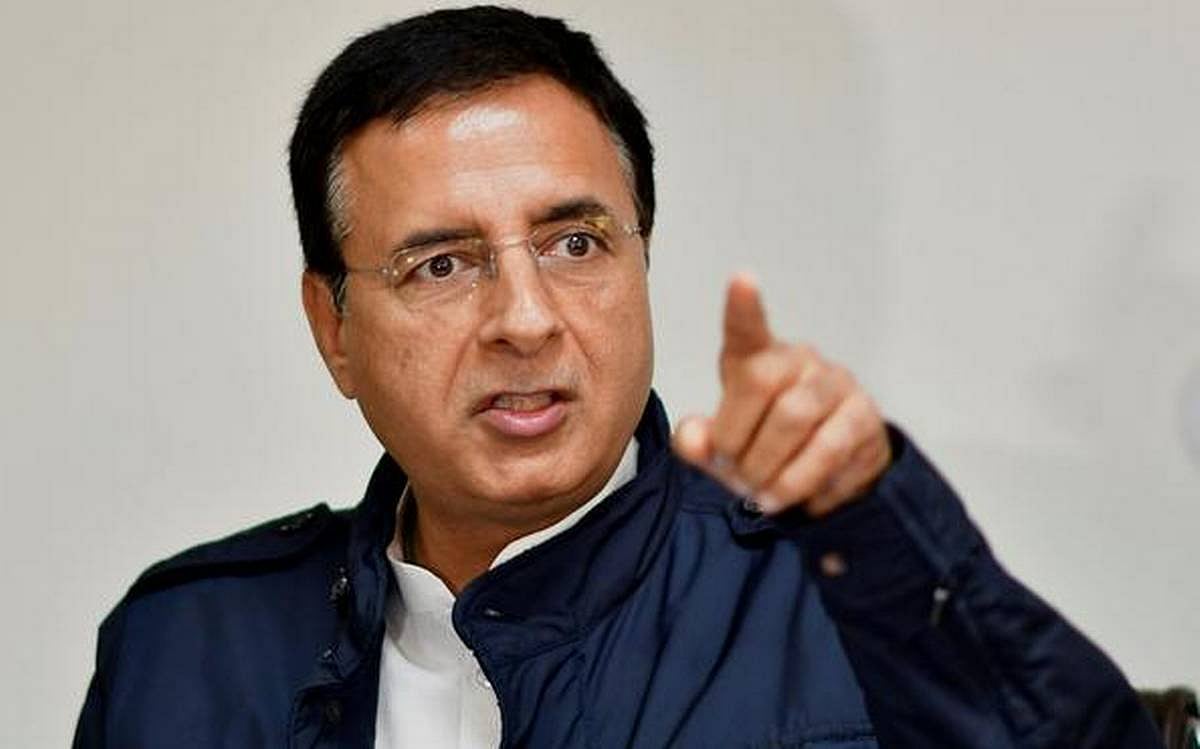 पीएम केयर के बारे में दूतावासों से सामने आई चौंकाने वाली जानकारी, पाकिस्तान और चीन से भी लिया इस फंड के लिए दान!
