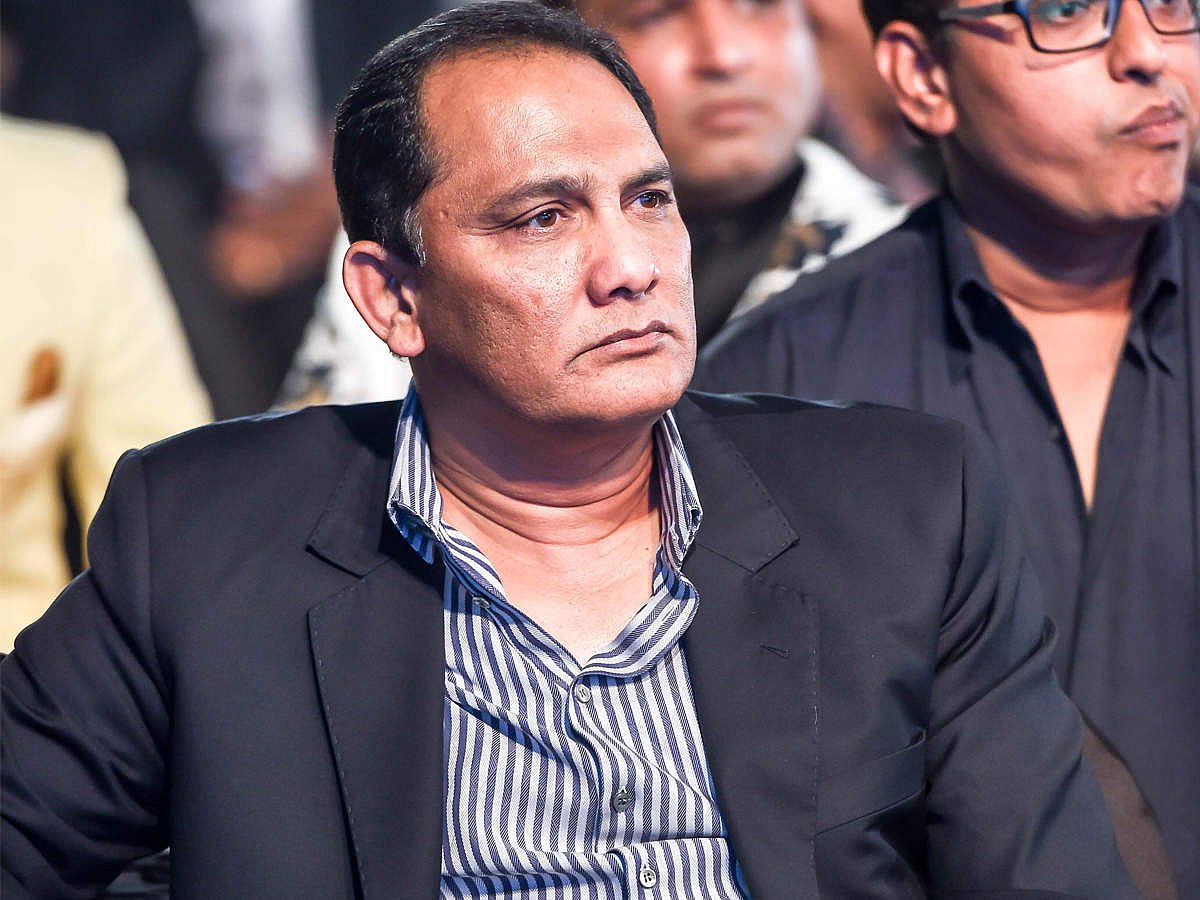 सड़क हादसे में बाल-बाल बचे पूर्व क्रिकेटर मोहम्मद अजहरुद्दीन, ढाबे में घुसी कार