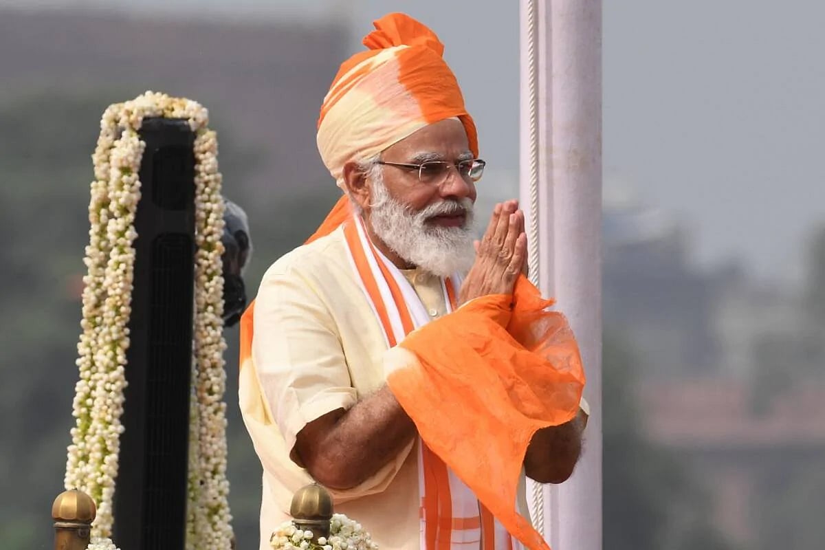 बीजेपी को बड़ा झटका, पीएम मोदी के संसदीय क्षेत्र वाराणसी में करीब एक दशक में पहली बार मिली हार