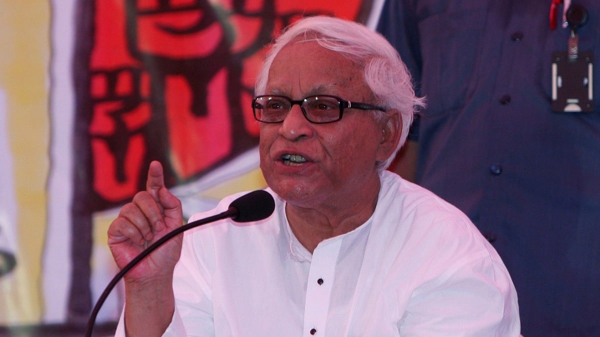 पश्चिम बंगाल के पूर्व सीएम बुद्धदेब भट्टाचार्य की हालत नाजुक, पूरी तरह होश में, पर अभी खतरे से बाहर नहीं