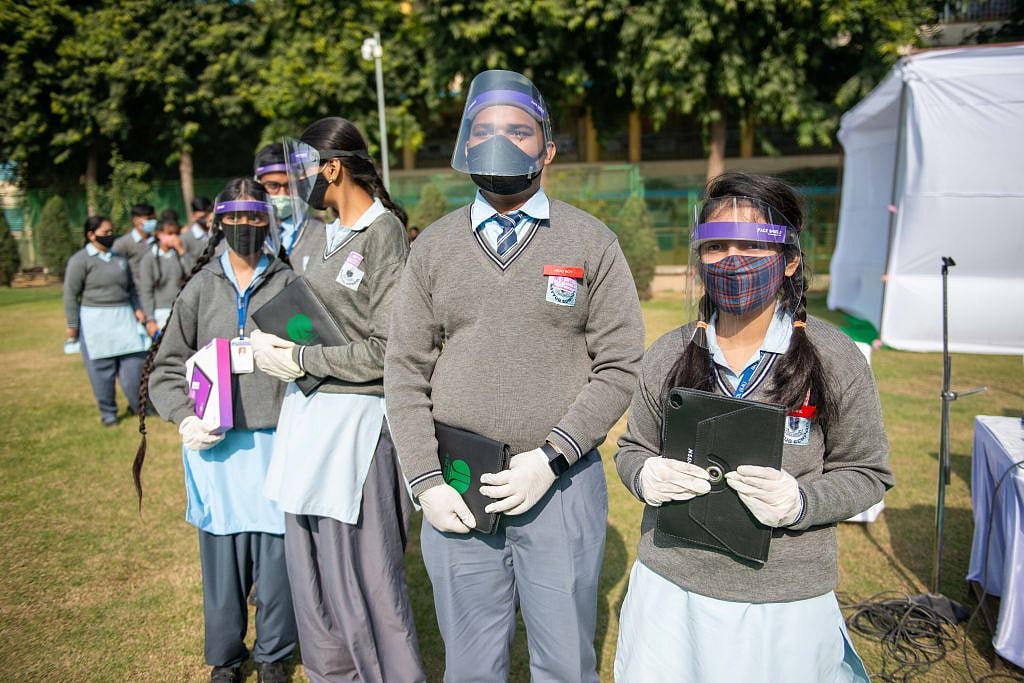 दिल्ली में 18 जनवरी से 10वीं-12वीं क्लास के लिए स्कूल खोलने के आदेश, इन नियमों का करना होगा पालन