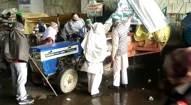 किसान आंदोलन: कल दिखेगा गणतंत्र दिवस परेड का एक ट्रेलर!  ट्रैक्टर मार्च की तैयारी में जुटे किसान नेता