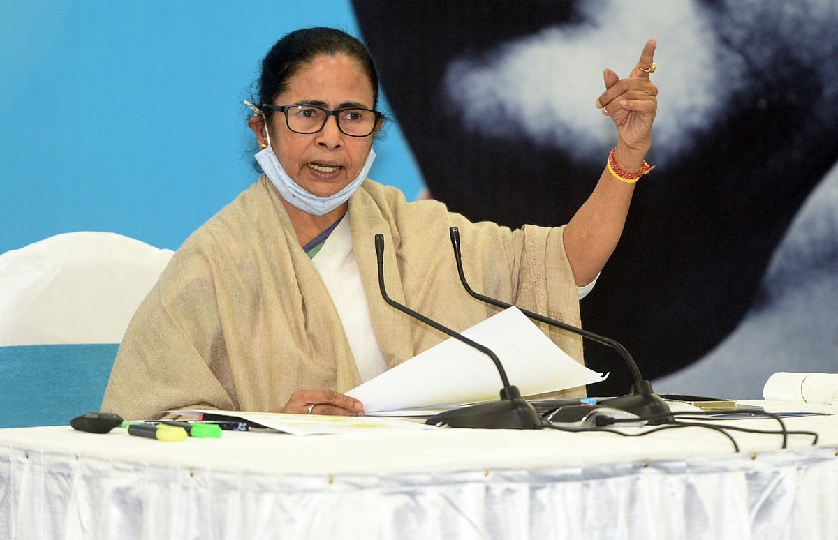 सर्वेः बंगाल में रहेगी ममता सरकार, तमिलनाडु में DMK करेगी वापसी, नहीं खिलेगा बीजेपी का कमल
