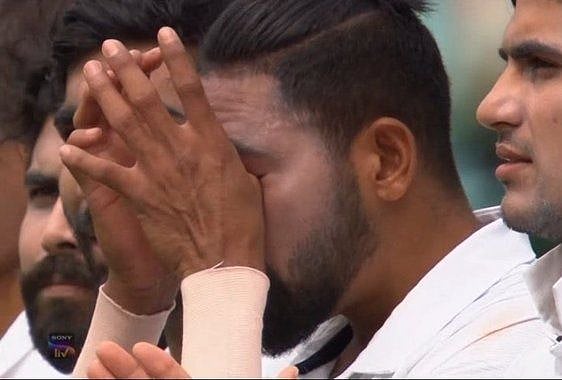 सिडनी के बाद ब्रिस्बेन में टीम इंडिया के साथ बुरा व्यवहार, ऑस्ट्रेलियाई दर्शक ने सिराज और सुंदर को दी गाली