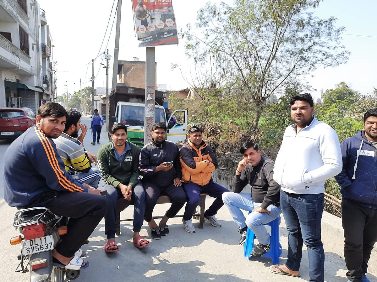 सिंघु बॉर्डर पर स्थित गांव के लोग बोले- 'हमें बदनाम किया जा रहा', जानें किसान आंदोलन को लेकर क्या कहते हैं यहां के लोग