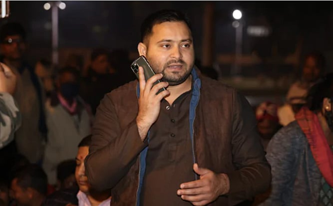 जैसे ही फोन पर कहा- हम तेजस्वी यादव बोल रहे हैं, घिग्घी बंध गई पटना के डीएम की, देखिए वीडियो