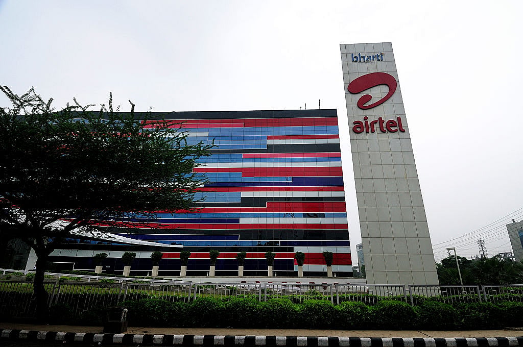 अर्थ जगत की 5 बड़ी खबरें: 5G की रेस में  Airtel ने अंबानी के Jio को पछाड़ा और सोने की कीमत में गिरावट जारी
