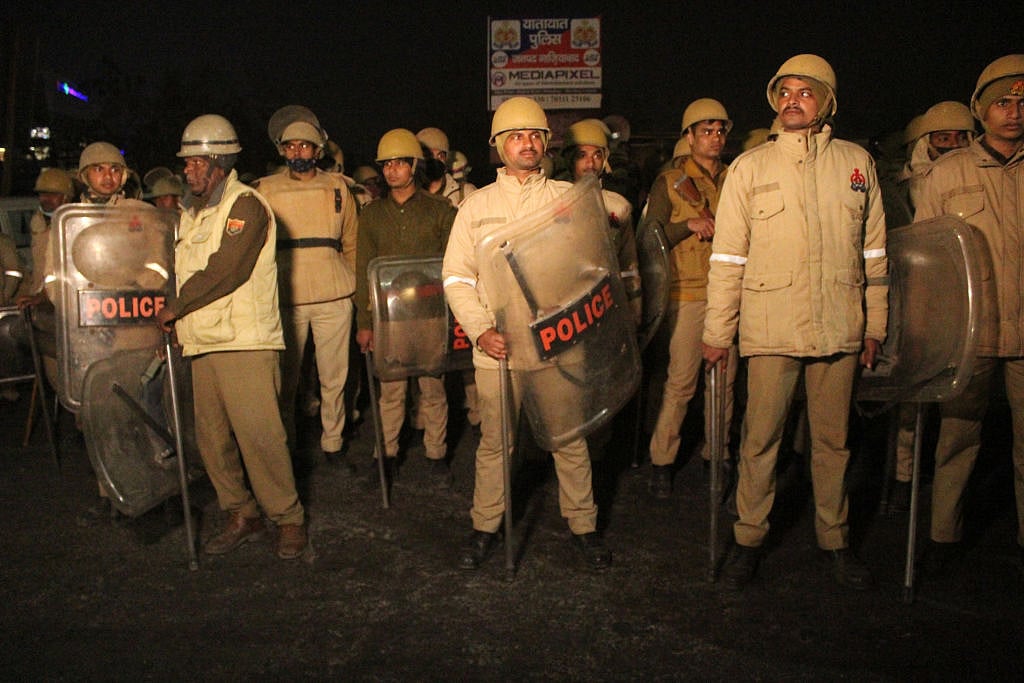 'विकास दुबे स्टाइल' में एनकाउंटर! लखनऊ पुलिस ने मुठभेड़ में अजीत सिंह हत्याकांड के मुख्य आरोपी को मार गिराया 