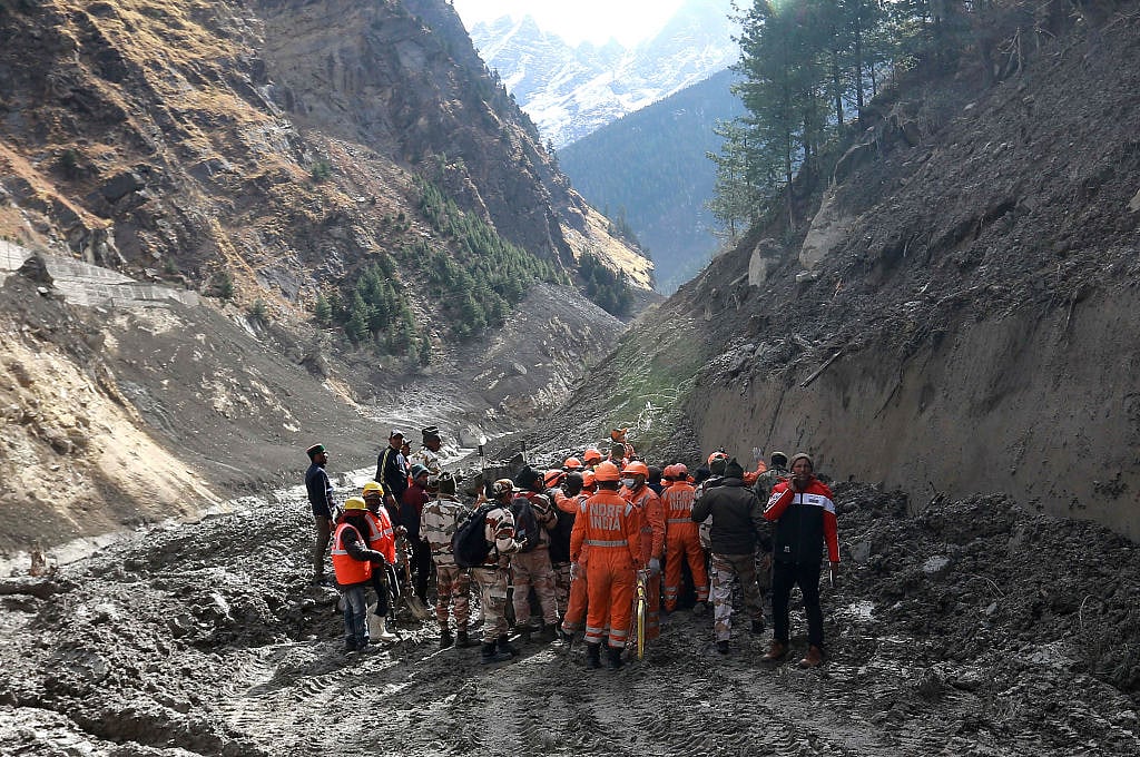 चमोली त्रासदी से सकते में देश, कहीं इसके पीछे अमेरिका की ओर से लगाई गई प्लूटोनियम डिवाइस तो नहीं? उठे सवाल