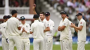 IND VS ENG: इंग्लैंड खेमे से आई बड़ी खबर, ये खिलाड़ी नहीं खेलगा दूसरा टेस्ट! जानिये क्या है कारण?