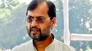 बिहार: नीतीश कैबिनेट विस्तार पर BJP में बगावत! विधायक बोले- दागियों को बनाया गया मंत्री, अपर कास्ट को किया गया नजरअंदाज