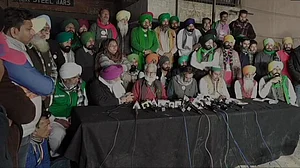 6 फरवरी को देश भर में चक्का जाम करेंगे किसान, संयुक्त किसान मोर्चा ने किया ऐलान