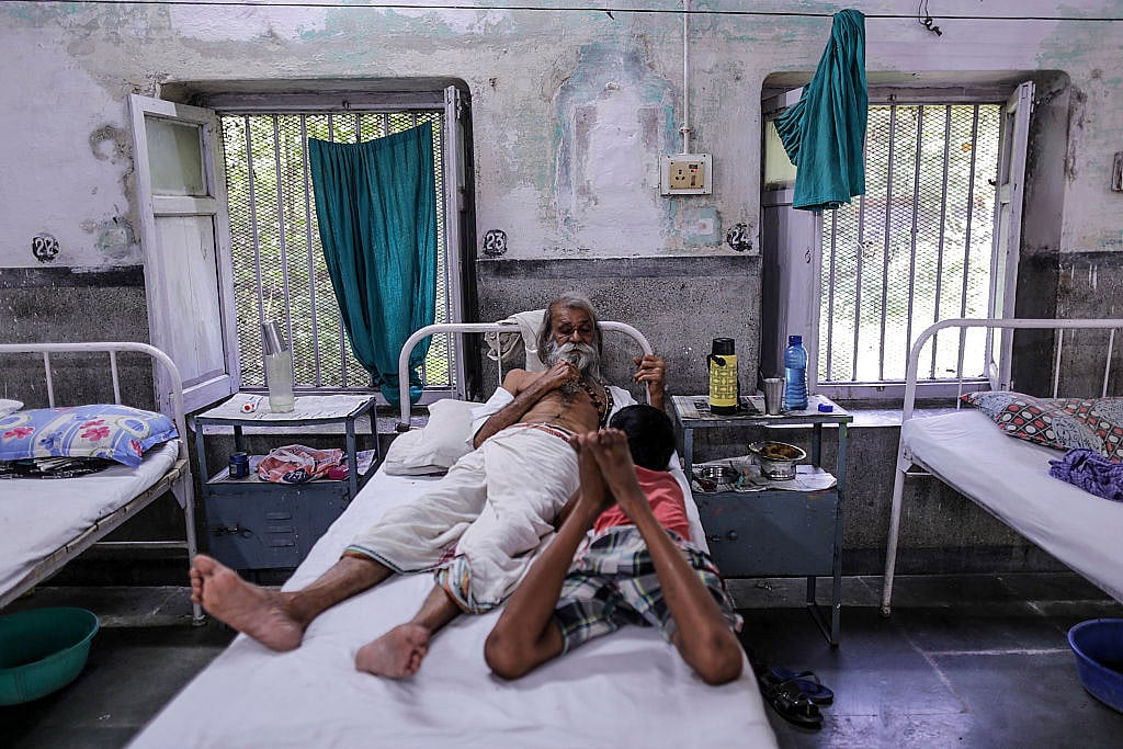मोदी सरकार जिस बजट को बता रही शानदार, उसमें की गई है आंकड़ों की बाजीगरी! हेल्थ बजट 137% कैसे बढ़ा? जानें सच