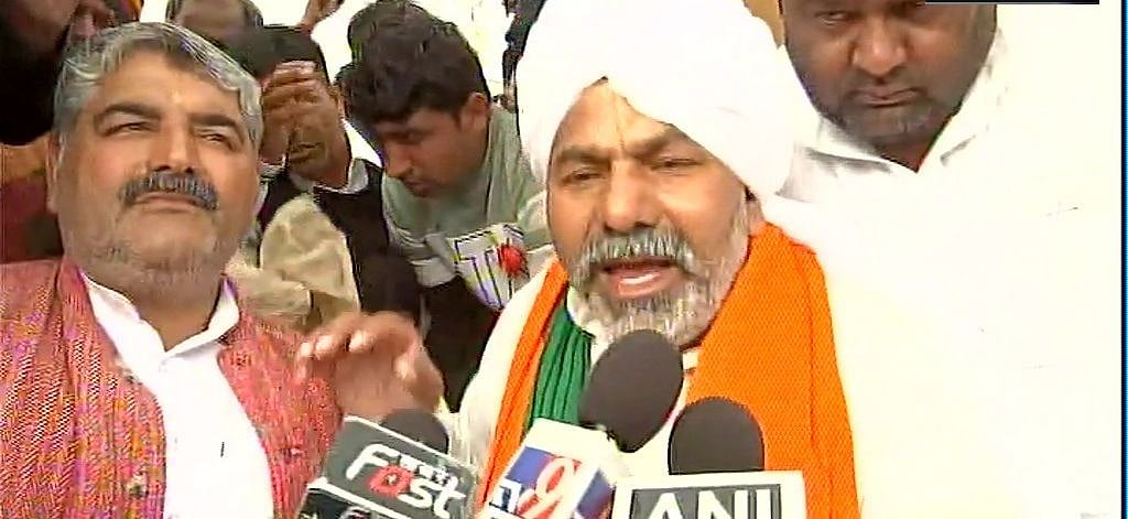 गुजरात में गरजे राकेश टिकैत, कहा- पूरे देश के किसानों की जमीन छीनना चाहती है सरकार, डर का माहौल