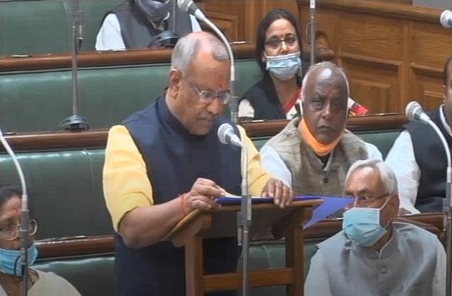 बिहार विधानसभा में वित्त मंत्री तारकिशोर ने पेश किया बजट, जानें कृषि, रोजगार और विकास के लिए क्या है नीतीश सरकार का प्लान
