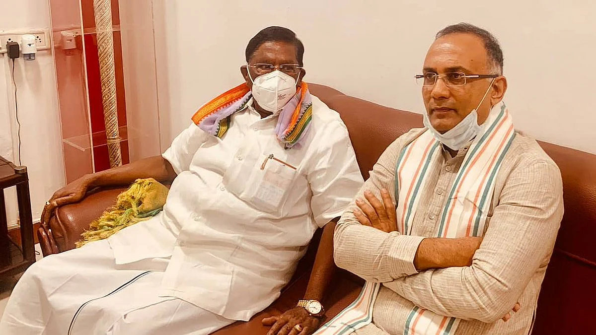 फाइल फोटोः @VNarayanasami
