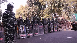 किसान चक्का जाम: 'फ्लैश मॉब' से लेकर 'हैशटैग्स', दिल्ली पुलिस हर चीज के लिए है तैयार