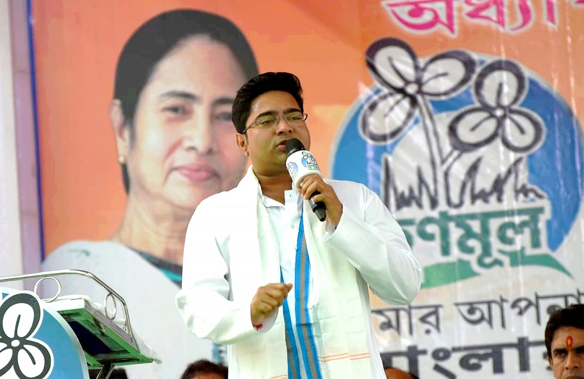 बंगाल चुनाव से पहले ममता के भतीजे अभिषेक पर शिकंजा, साली के घर पहुंची सीबीआई, कल पत्नी की बारी