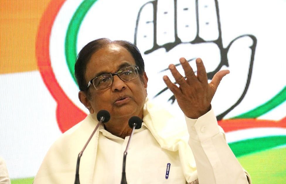 बजट में पेश टैक्स व्यवस्था पर चिदंबरम ने फिर खड़े किए सवाल, कहा- समाचार पत्रों में छपे विश्लेषणों से खुल रहा रहस्य