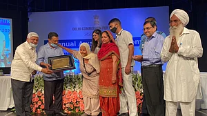 किसान आंदोलन में शामिल 80 वर्षीय दादी हुईं सम्मानित, कंगना को मिली बड़ी चुनौती, स्वीकार करेंगी क्वीन?