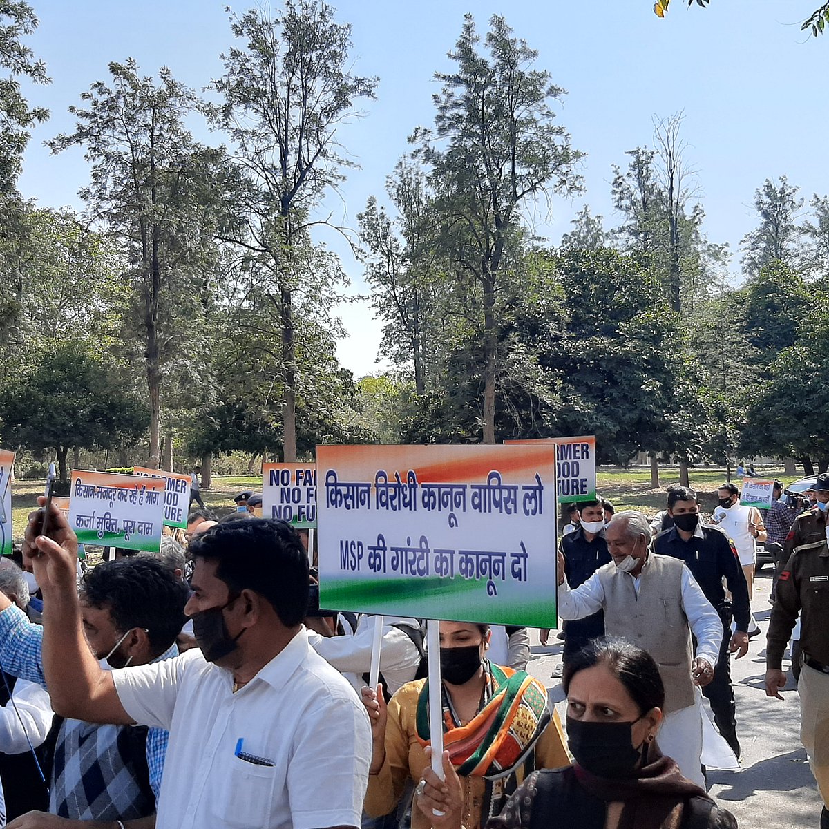 हरियाणा: बजट सत्र के पहले दिन जोरदार हंगामा, कार्यवाही सोमवार तक स्थगित, 10 मार्च को अविश्‍वास प्रस्‍ताव