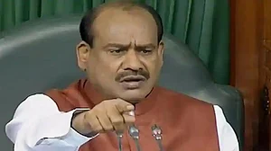 लोकसभा अध्यक्ष के नाम पत्र: संसद में बनाए गए कानूनों में कौन सी ऐसी बात है, जिसकी चर्चा दूसरे देशों की संसद को नहीं करनी चाहिए?