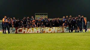 टीम इंडिया ने दिया देश को होली का तोहफा, रोमांचक मुकाबले में वनडे सीरीज भी 2-1 से जीतकर इंग्लैंड को बैरंग लौटाया